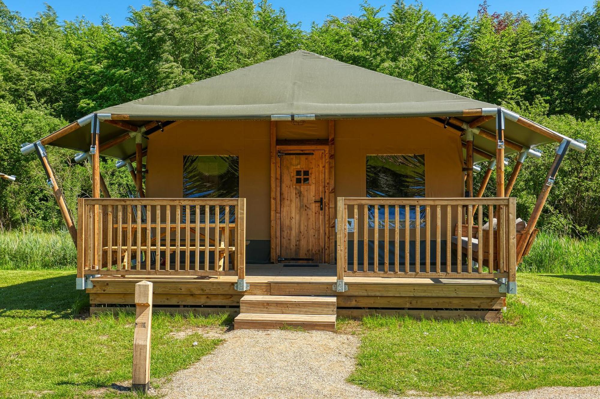 Glamping Lodge With Eco-Wellness Zeewolde Eksteriør bilde